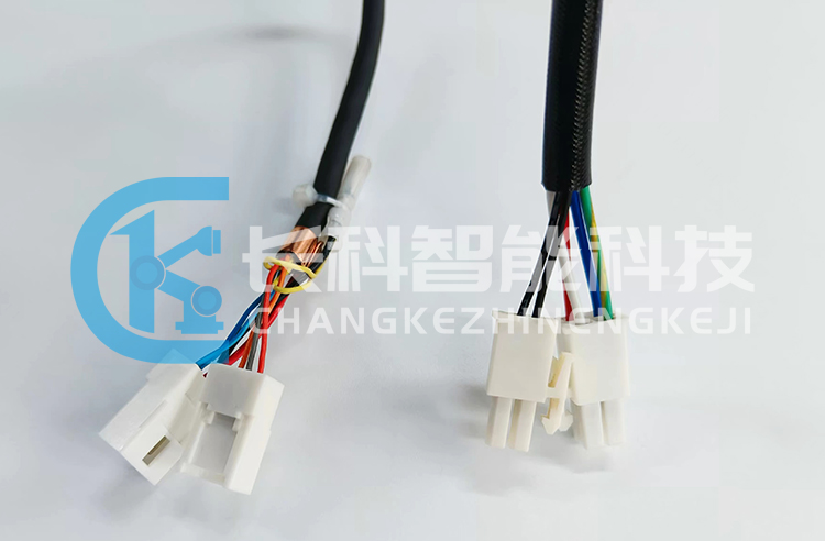 安川400W伺服電機SGMPH-04A2A-YR22 安川400W伺服電機SGMPH-04A2A-YR22